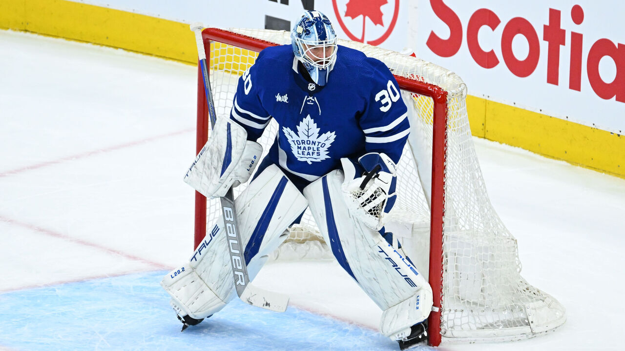 TORONTO, ON - MARCH 11: Toronto Maple Leafs goaltender Matt Murray (30) tracks the play in the first period during the NHL regular season game between the Edmonton Oilers and the Toronto Maple Leafs on March 11, 2023 at Scotiabank Arena in Toronto, ON.