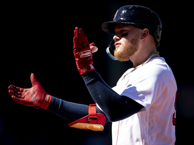 MILWAUKEE, WI - APRIL 21: Boston Red Sox right fielder Alex Verdugo (99)  waits to bat during a game between the Milwaukee Brewers and the Boston Red  Sox on April 21, 2023