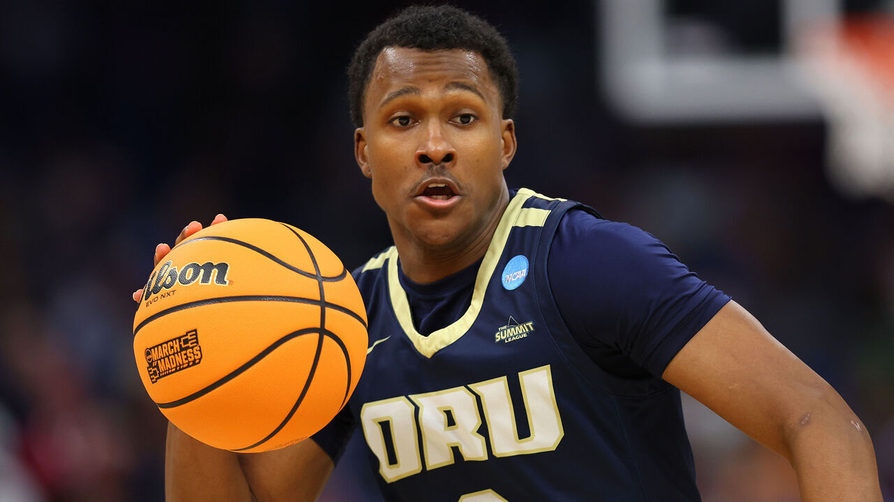 ORLANDO, FLORIDA - MARCH 16: Max Abmas #3 of the Oral Roberts Golden Eagles dribbles the ball during the second half in the first round of the NCAA Men's Basketball Tournament at Amway Center on March 16, 2023 in Orlando, Florida.