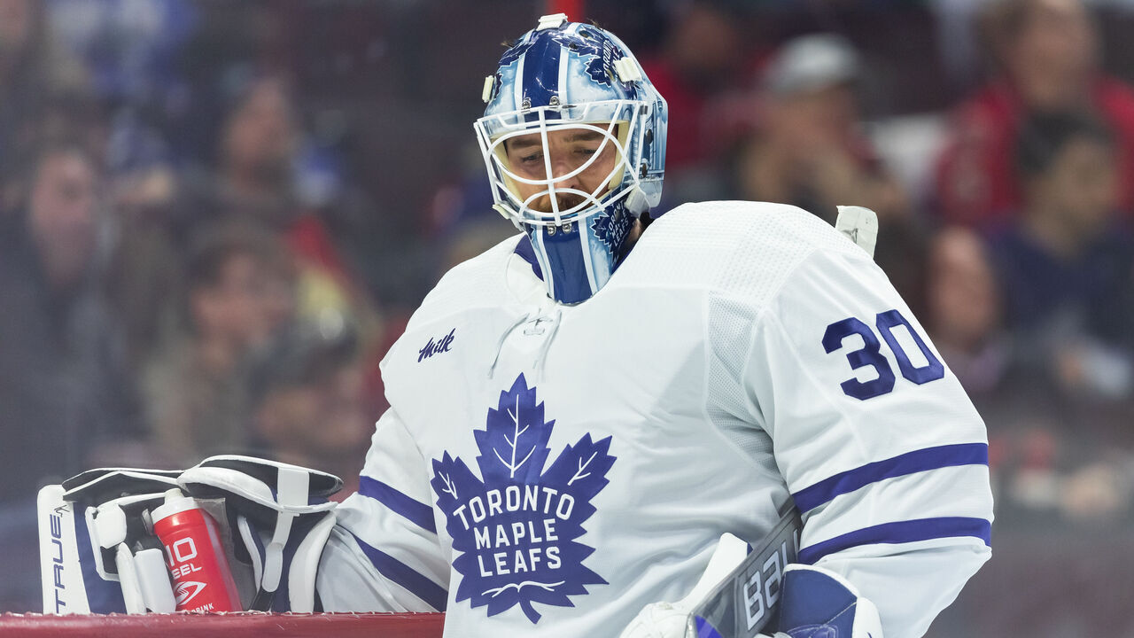 OTTAWA, ON - MARCH 18: Toronto Maple Leafs Goalie Matt Murray (30) takes a drink after a whistle during second period National Hockey League action between the Toronto Maple Leafs and Ottawa Senators on March 18, 2023, at Canadian Tire Centre in Ottawa, ON, Canada.