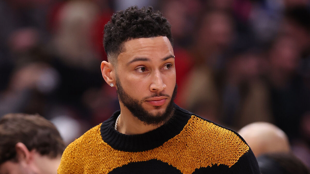 CHICAGO, ILLINOIS - FEBRUARY 24: Ben Simmons #10 of the Brooklyn Nets looks on during the first half at United Center on February 24, 2023 in Chicago, Illinois.