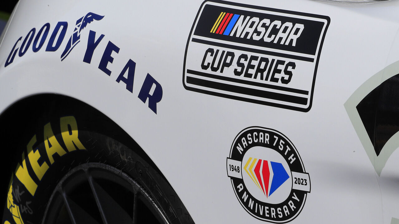 NASCAR teams call revenue model 'broken,' warn of layoffs