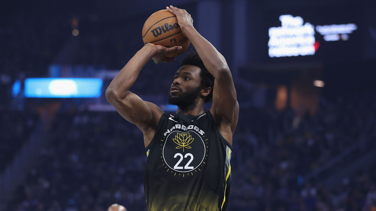 SAN FRANCISCO, CALIFORNIA - FEBRUARY 13: Andrew Wiggins #22 of the Golden State Warriors shoots the ball in the first quarter against the Washington Wizards at Chase Center on February 13, 2023 in San Francisco, California. NOTE TO USER: User expressly acknowledges and agrees that, by downloading and/or using this photograph, User is consenting to the terms and conditions of the Getty Images License Agreement.