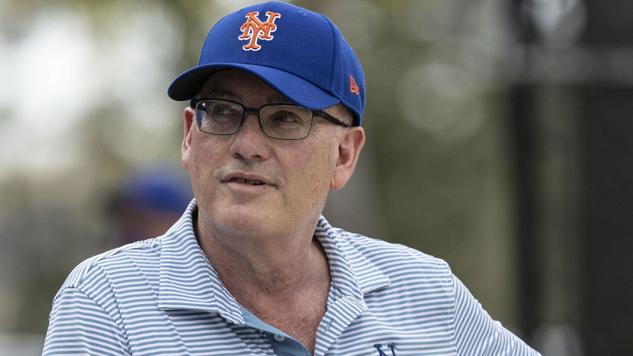 Port St. Lucie, Fl.: New York Mets owner Steve Cohen watches his team during a spring training workout, in Port St. Lucie, Florida, on February 19, 2023.
