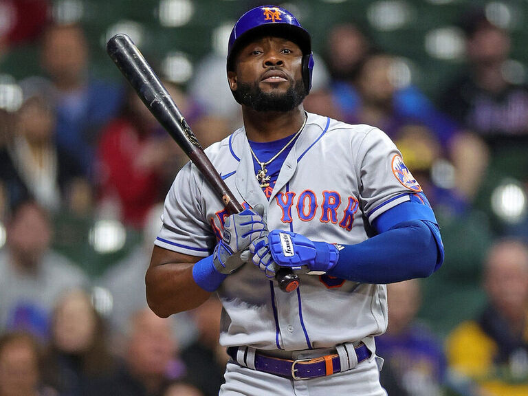 Mets' Marte expected to miss at least a month with bone bruise in knee ...