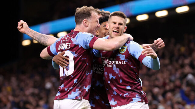 BURNLEY, ENGLAND - APRIL 10: Johann Berg Gudmundsson of Burnley celebrates with Ashley Barnes after scoring the opening goal during the Sky Bet Championship between Burnley and Sheffield United at Turf Moor on April 10, 2023 in Burnley, England.