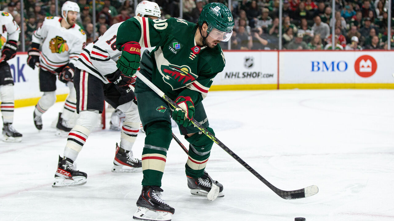 SAINT PAUL, MN - MARCH 19: Minnesota Wild left wing Marcus Johansson (90) skates with the puck during the NHL game between the Chicago Blackhawks and Minnesota Wild, on March 25th, 2023, at the Xcel Energy Center in Saint Paul, MN.