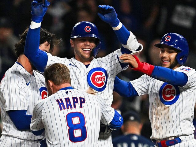 Smyly knuckles down, Hoerner walks it off: Cubs beat Mariners in 10