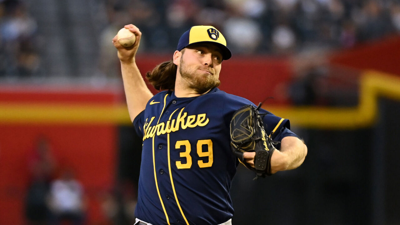 PHOENIX, ARIZONA - APRIL 11: Corbin Burnes #39 of the Milwaukee Brewers delivers a first inning pitch against the Arizona Diamondbacks at Chase Field on April 11, 2023 in Phoenix, Arizona.