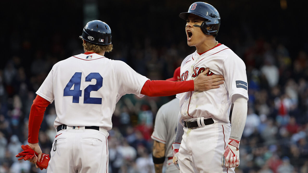 Boston Red Sox SS Yu Chang runs to first base in the seventh inning.  News Photo - Getty Images