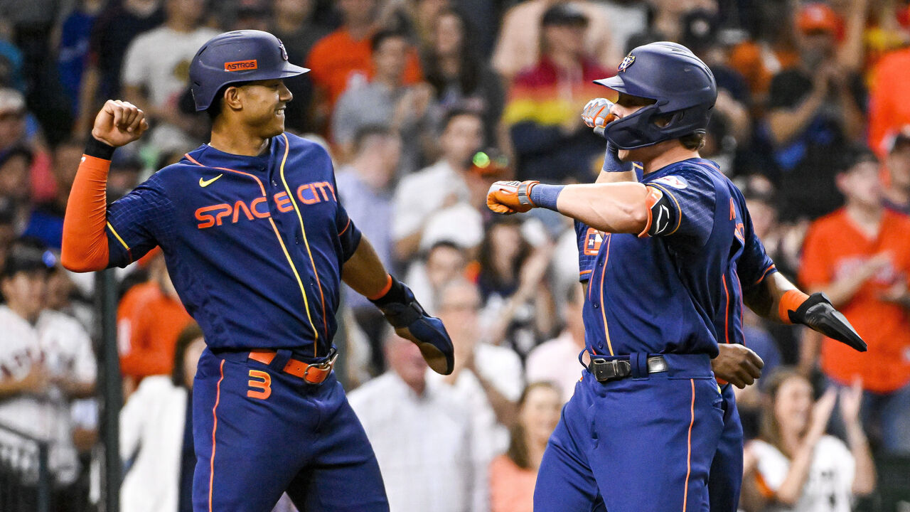 Houston's Corey Julks singles in first big league at bat for Astros