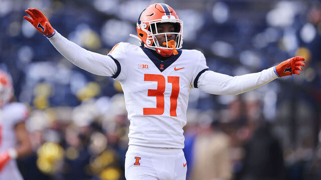 ANN ARBOR, MI - NOVEMBER 19: Illinois Fighting Illini defensive back Devon Witherspoon (31) reacts during a college football game against the Michigan Wolverines on November 19, 2022 at Michigan Stadium in Ann Arbor, Michigan.