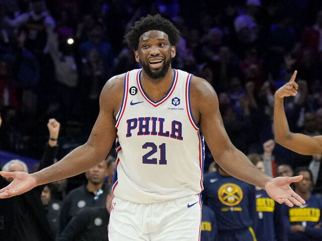 Embiid gana el primer MVP de manera aplastante sobre Jokic, Giannis ...