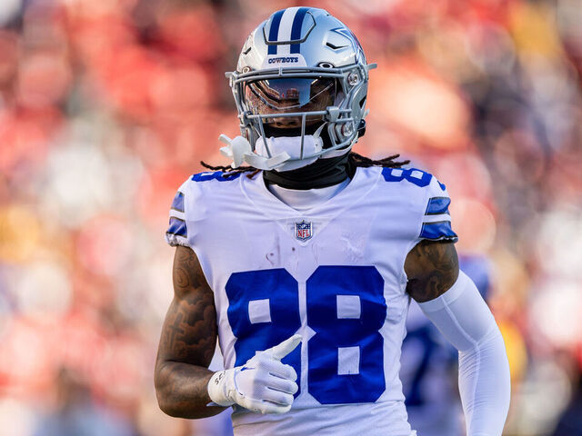 SANTA CLARA, CA - JANUARY 22: Dallas Cowboys wide receiver CeeDee Lamb (88) warms up before the NFL NFC Divisional Playoff game between the Dallas Cowboys and San Francisco 49ers at Levis Stadium in Santa Clara, CA.