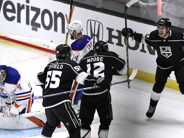 This is the goal that won the L.A. Kings the Stanley Cup