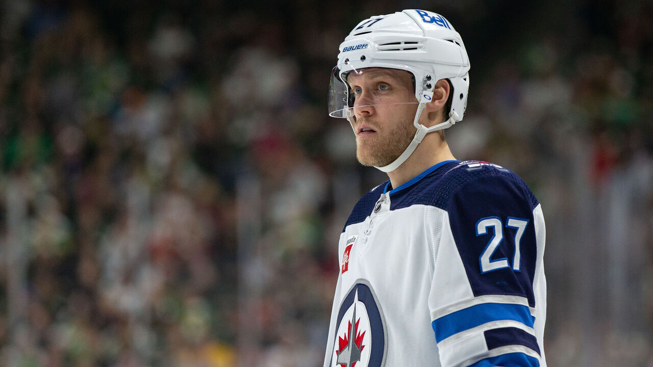 SAINT PAUL, MN - APRIL 11: Winnipeg Jets left wing Nikolaj Ehlers (27) looks on during the NHL game between the Winnipeg Jets and Minnesota Wild, on April 11th, 2023, at the Xcel Energy Center in Saint Paul, MN.