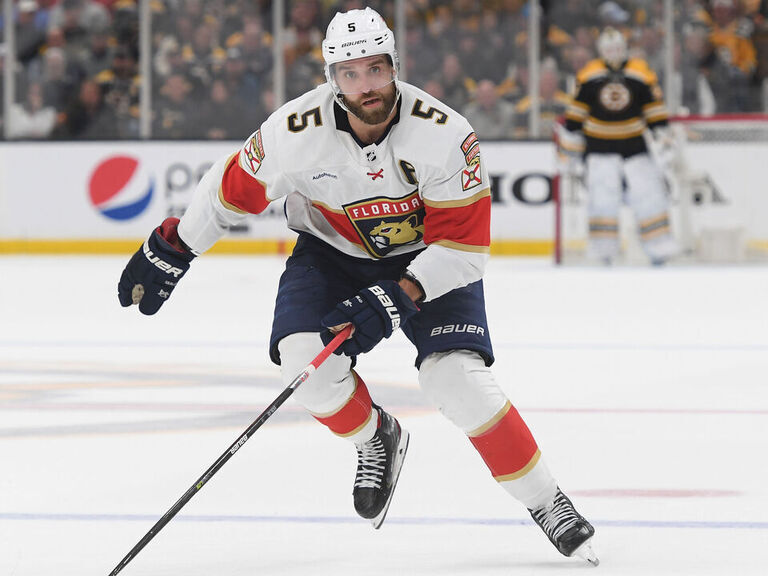 Ekblad absent for Game 4 loss as Bobrovsky makes 1st start of series ...