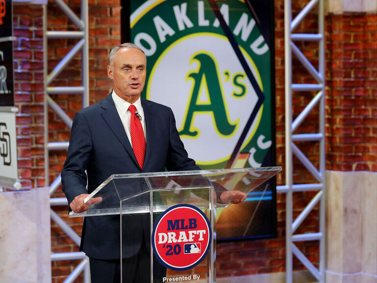 A's 'prudent' to explore Las Vegas ballpark option, MLB