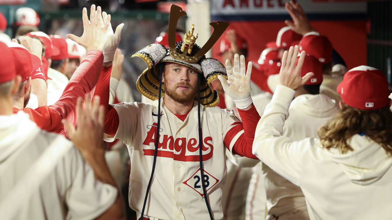 Brandon Drury, Shohei Ohtani lead Angels to 11-3 victory over skidding A's