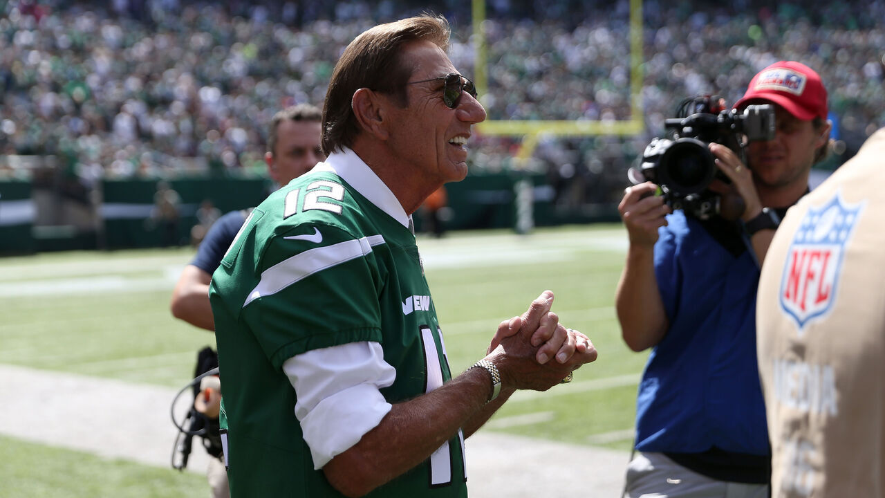 EAST RUTHERFORD, NEW JERSEY - SEPTEMBER 08: Retired NFL Player Joe Namath on the field during the first quarter at a game between the New York Jets and the Buffalo Bills at MetLife Stadium on September 08, 2019 in East Rutherford, New Jersey.