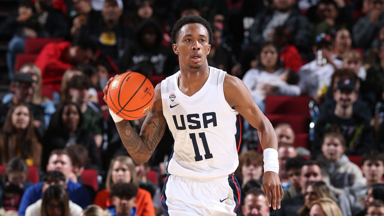 PORTLAND, OR - APRIL 8: Ron Holland #11 of Team USA dribbles the ball during the 2023 Nike Hoop Summit on April 8, 2023 at the Moda Center Arena in Portland, Oregon. Mandatory Copyright Notice: Copyright 2023 NBAE