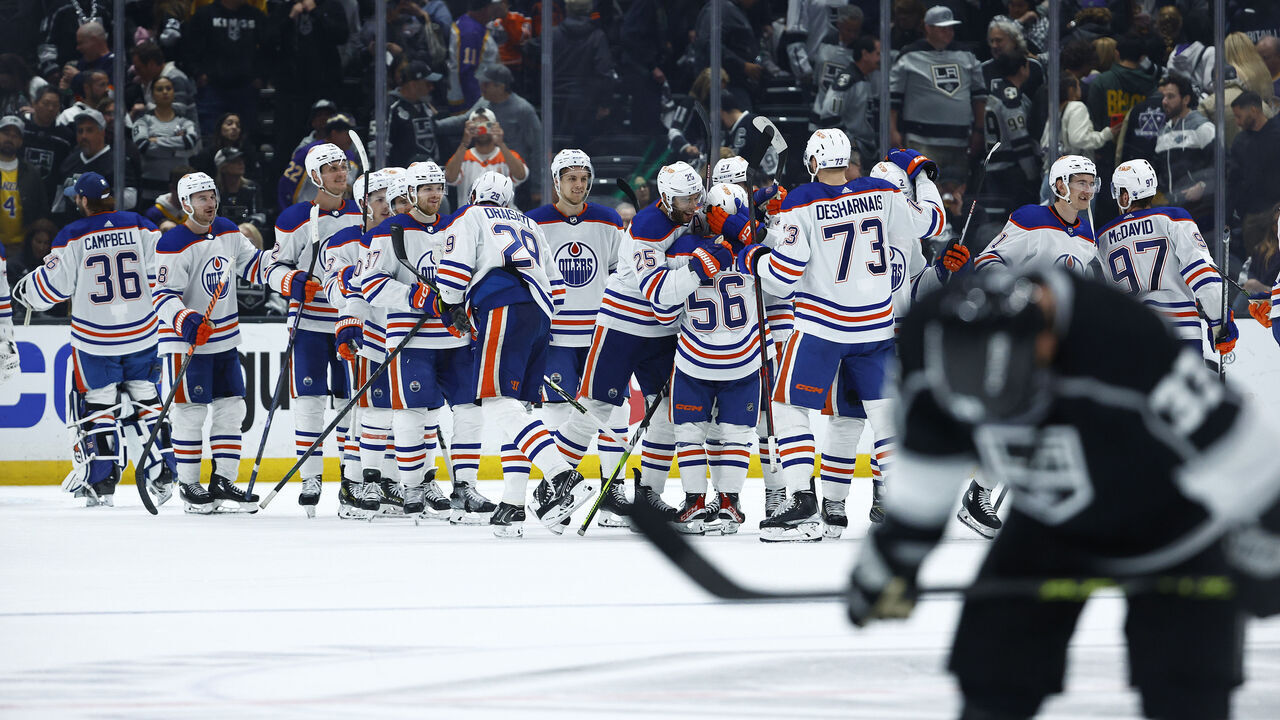 LOS ANGELES, CALIFORNIA - APRIL 29: The Edmonton Oilers celebrate a 5-4 win against the Los Angeles Kings in Game Six of the First Round of the 2023 Stanley Cup Playoffs at Crypto.com Arena on April 29, 2023 in Los Angeles, California. The Oilers won the series against the Kings 4-2.