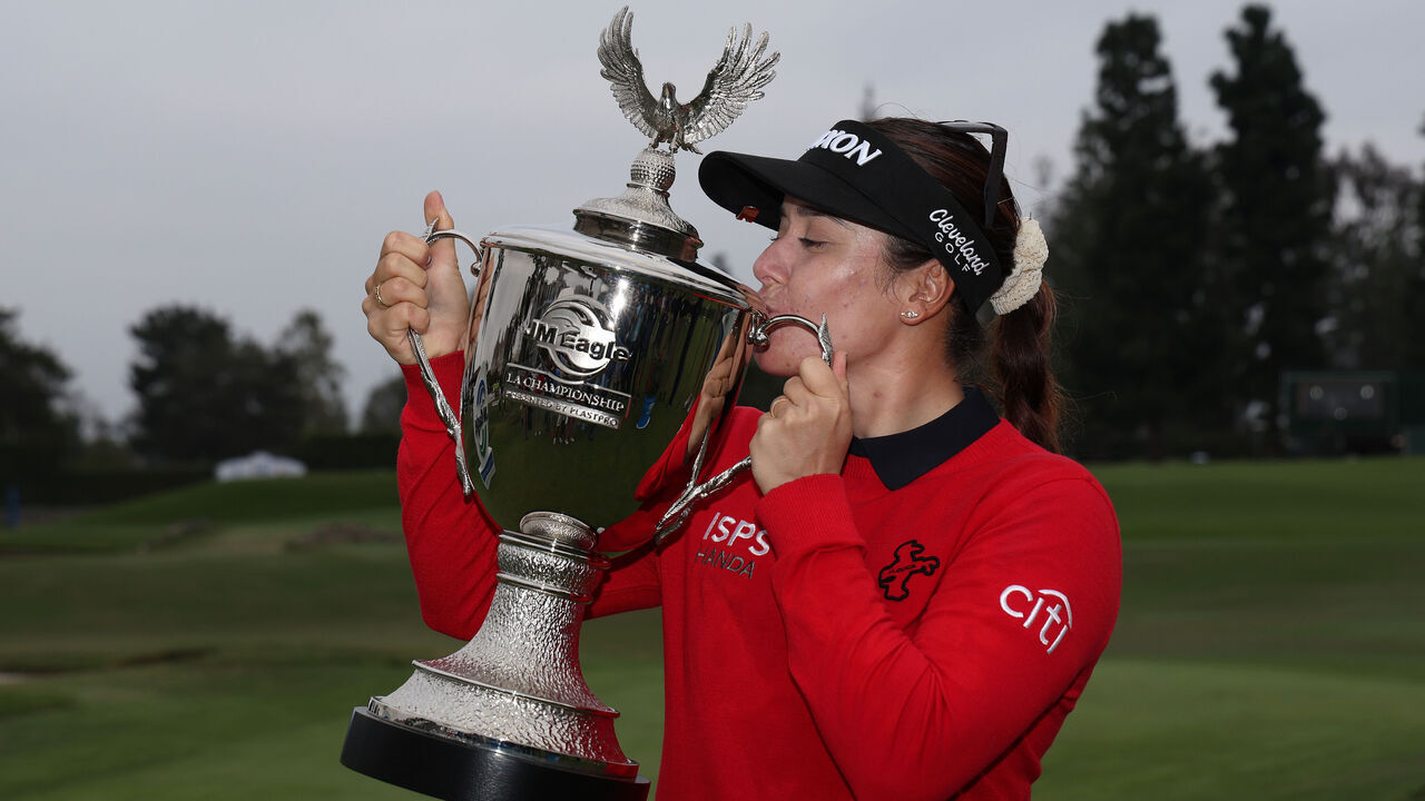 LOS ANGELES, CALIFORNIA - APRIL 30: Hannah Green of Australia kisses the trophy after victory during the final round of the JM Eagle LA Championship presented by Plastpro at Wilshire Country Club on April 30, 2023 in Los Angeles, California.