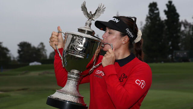 LOS ANGELES, CALIFORNIA - APRIL 30: Hannah Green of Australia kisses the trophy after victory during the final round of the JM Eagle LA Championship presented by Plastpro at Wilshire Country Club on April 30, 2023 in Los Angeles, California.
