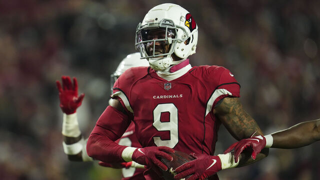 GLENDALE, AZ - DECEMBER 12: Isaiah Simmons #9 of the Arizona Cardinals celebrates the turnover against the New England Patriots at State Farm Stadium on December 12, 2022 in Glendale, Arizona.