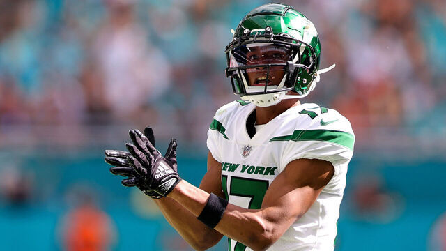 MIAMI GARDENS, FLORIDA - JANUARY 08: Garrett Wilson #17 of the New York Jets reacts after a play against the Miami Dolphins during the first half of the game at Hard Rock Stadium on January 08, 2023 in Miami Gardens, Florida.