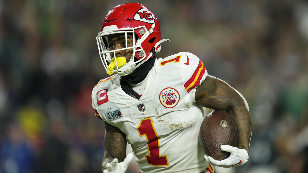 Chiefs Re-Sign RB Jerick McKinnon