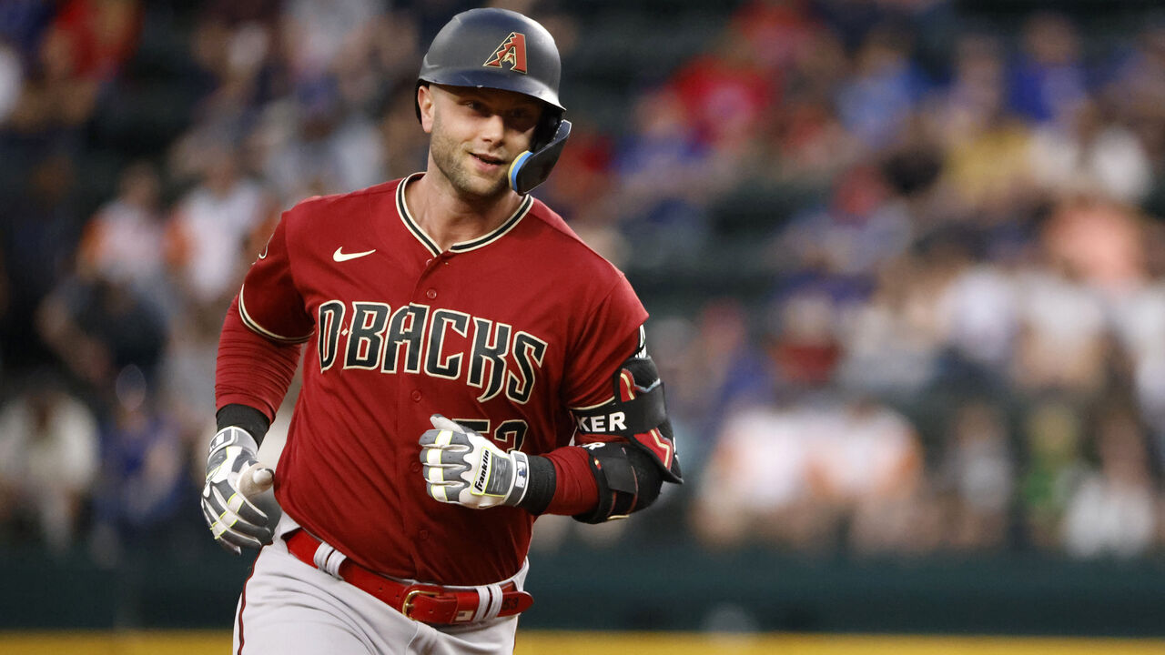 D-backs' Corbin Carroll stays hot for Hops