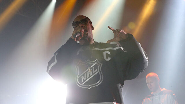 LOS ANGELES, CA - JANUARY 28: Rapper Snoop Dogg performs at the 2017 NHL All-Star Saturday Night Party at the Event Deck L.A. Live on January 28, 2017 in Los Angeles, California.