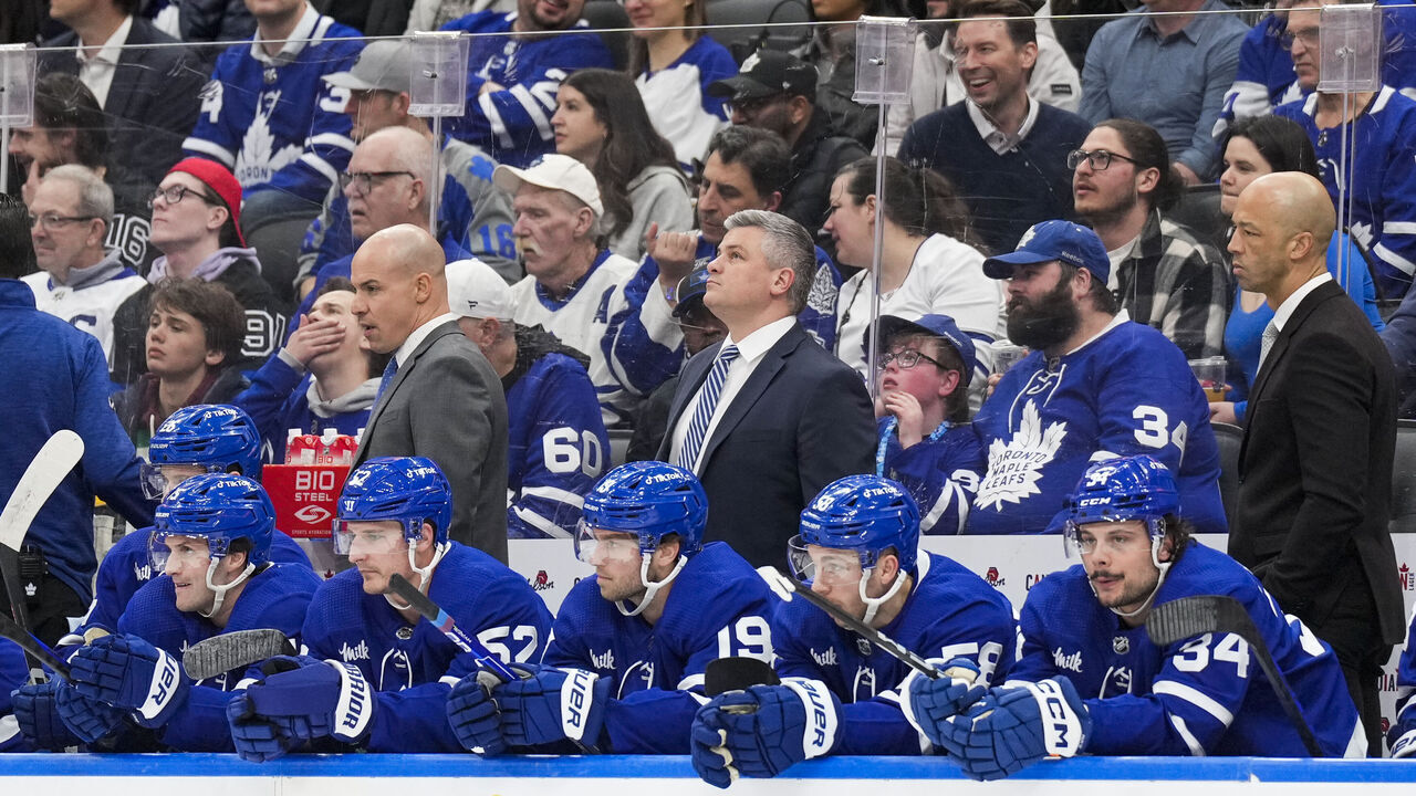 TORONTO, ON - APRIL 4: Toronto Maple Leafs head coach Sheldon Keefe looks on from the bench during the first period against the Columbus Blue Jackets at the Scotiabank Arena on April 4, 2023 in Toronto, Ontario, Canada.