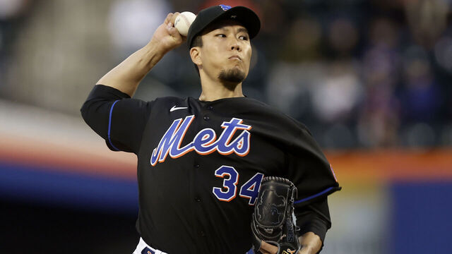 NEW YORK, NEW YORK - MAY 05: Kodai Senga #34 of the New York Mets in action during the second inning against the Colorado Rockies at Citi Field on May 05, 2023 in New York City. The Mets defeated the Rockies 1-0.