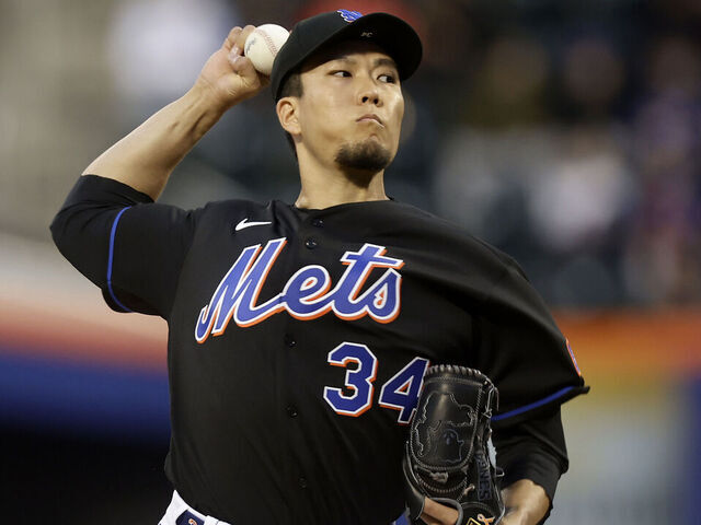 NEW YORK, NEW YORK - MAY 05: Kodai Senga #34 of the New York Mets in action during the second inning against the Colorado Rockies at Citi Field on May 05, 2023 in New York City. The Mets defeated the Rockies 1-0.