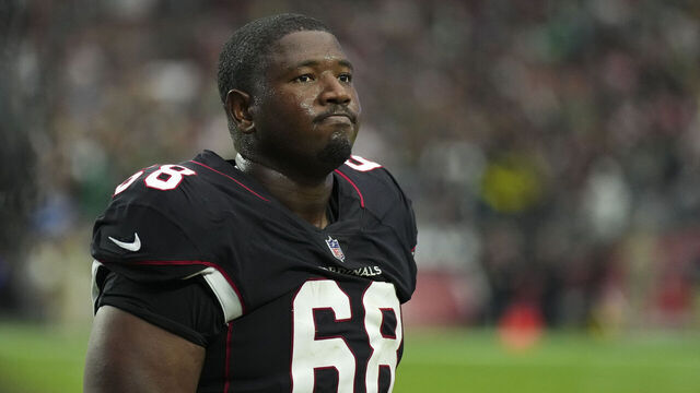 GLENDALE, AZ - OCTOBER 09: Kelvin Beachum #68 of the Arizona Cardinals walks off of the field against the Philadelphia Eagles at State Farm Stadium on October 9, 2022 in Glendale, Arizona.