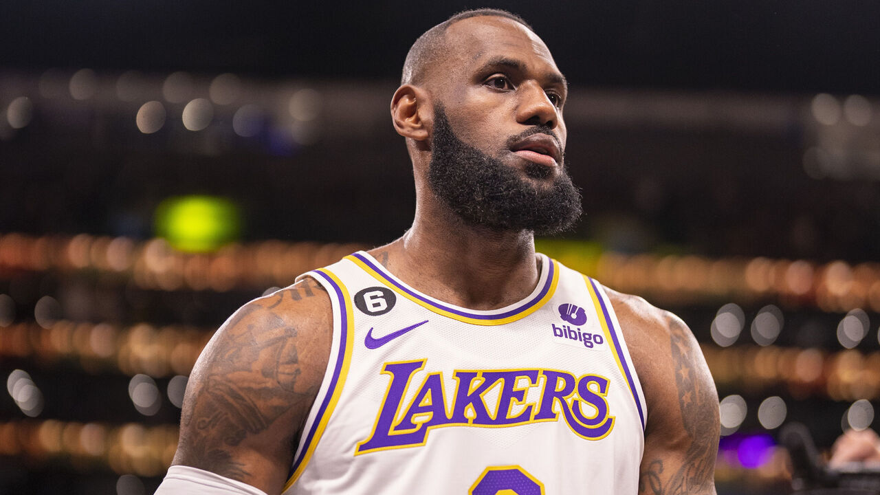 LOS ANGELES, CA - MAY 6: LeBron James #6 of the Los Angeles Lakers throws powder in the air before the game against the Golden State Warriors during Round 2 Game 3 of the Western Conference Semi-Finals 2023 NBA Playoffs on May 6, 2023 at Crypto.Com Arena in Los Angeles, California. NOTE TO USER: User expressly acknowledges and agrees that, by downloading and/or using this Photograph, user is consenting to the terms and conditions of the Getty Images License Agreement. Mandatory Copyright Notice: Copyright 2023 NBAE