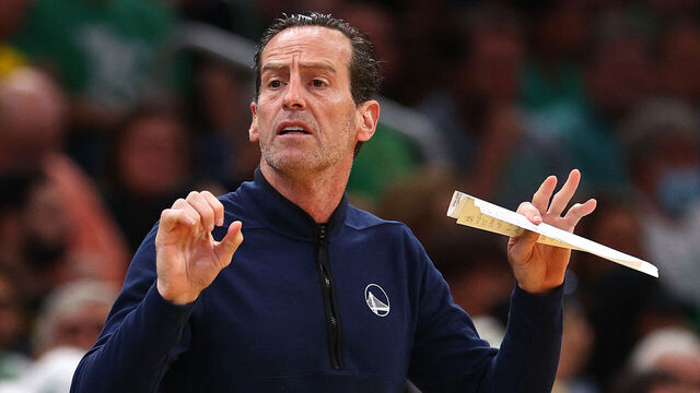 BOSTON, MASSACHUSETTS - JUNE 16: Assistant coach Kenny Atkinson of the Golden State Warriors reacts against the Boston Celtics during the first quarter in Game Six of the 2022 NBA Finals at TD Garden on June 16, 2022 in Boston, Massachusetts. NOTE TO USER: User expressly acknowledges and agrees that, by downloading and/or using this photograph, User is consenting to the terms and conditions of the Getty Images License Agreement.