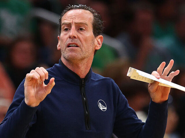 BOSTON, MASSACHUSETTS - JUNE 16: Assistant coach Kenny Atkinson of the Golden State Warriors reacts against the Boston Celtics during the first quarter in Game Six of the 2022 NBA Finals at TD Garden on June 16, 2022 in Boston, Massachusetts. NOTE TO USER: User expressly acknowledges and agrees that, by downloading and/or using this photograph, User is consenting to the terms and conditions of the Getty Images License Agreement.