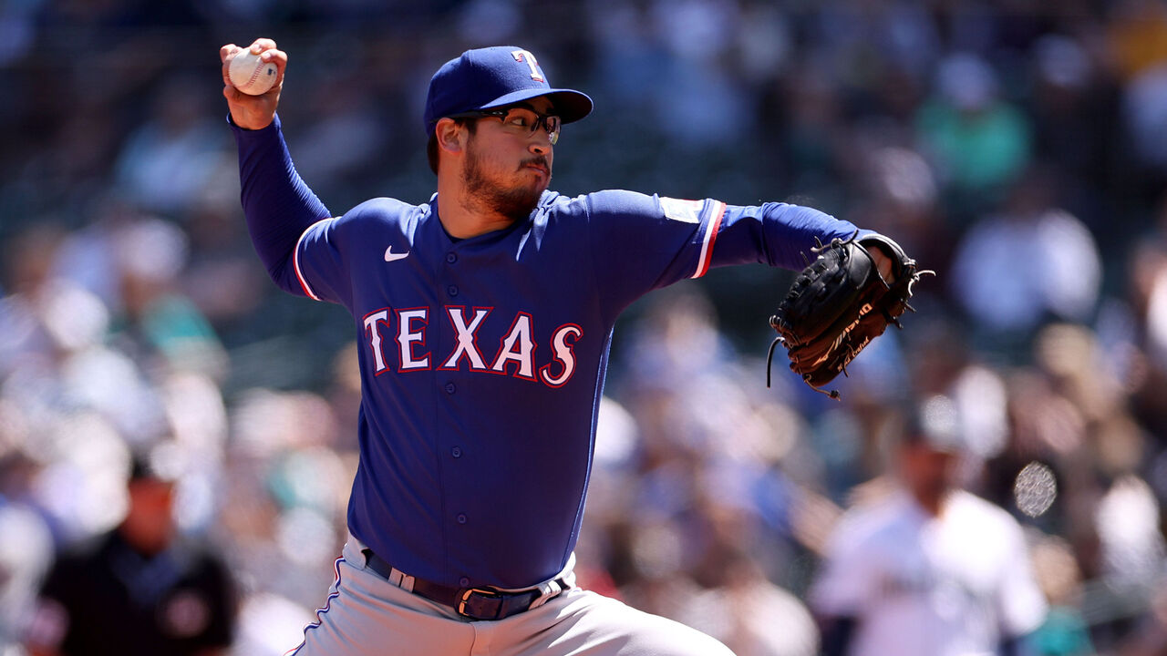 Dane Dunning comes within an out of his first shutout, the Rangers