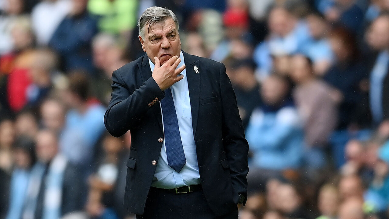 MANCHESTER, ENGLAND - MAY 06: Sam Allardyce, Manager of Leeds United, reacts during the Premier League match between Manchester City and Leeds United at Etihad Stadium on May 06, 2023 in Manchester, England.