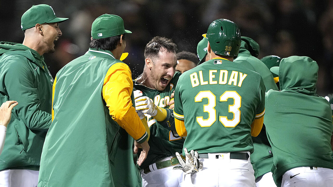 A's win battle of MLB's worst on Brent Rooker's 2-run walk-off HR