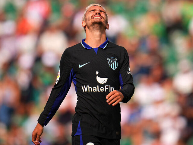 ELCHE, SPAIN - MAY 14: Antoine Griezmann of Atletico Madrid reacts during the LaLiga Santander match between Elche CF and Atletico de Madrid at Estadio Manuel Martinez Valero on May 14, 2023 in Elche, Spain.