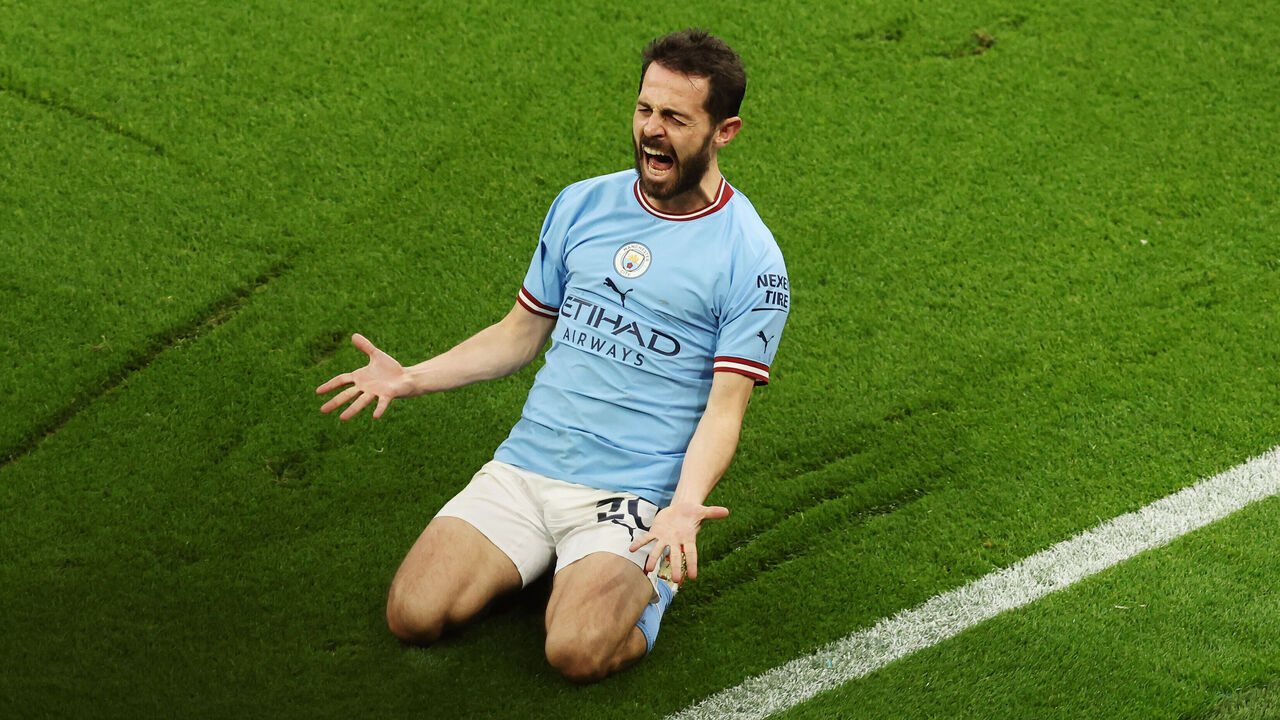 MANCHESTER, ENGLAND - MAY 17: Bernardo Silva of Manchester City celebrates after scoring the teams second goal during the UEFA Champions League semi-final second leg match between Manchester City FC and Real Madrid at Etihad Stadium on May 17, 2023 in Manchester, England.
