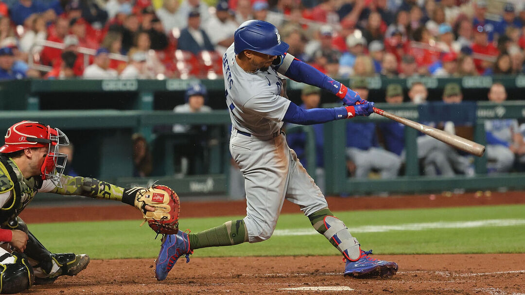 Taking out the 'trash': How Mookie Betts revamped his swing at age 30 ...