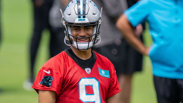 CHARLOTTE, NORTH CAROLINA - MAY 13: Bryce Young #9 of the Carolina Panthers works through a drill during practice at Bank of America Stadium on May 13, 2023 in Charlotte, North Carolina.