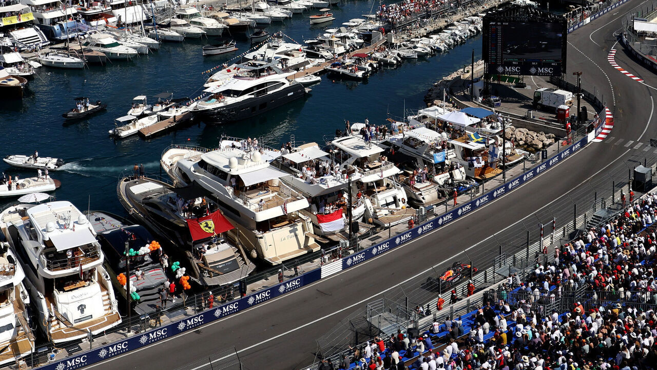 MONTE-CARLO, MONACO - MAY 27: Max Verstappen of the Netherlands driving the (1) Oracle Red Bull Racing RB19 on track during qualifying ahead of the F1 Grand Prix of Monaco at Circuit de Monaco on May 27, 2023 in Monte-Carlo, Monaco.