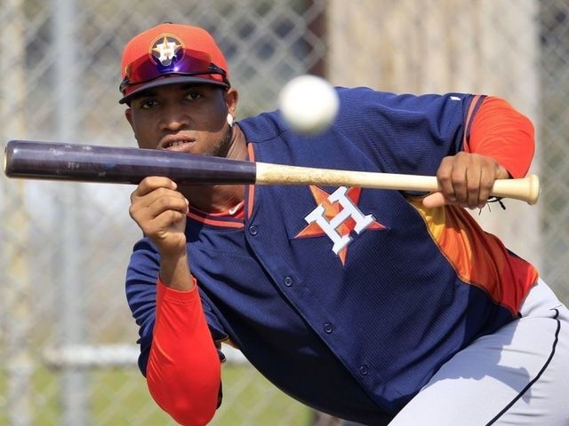 Astros call up prospect Santana; final piece of Hunter Pence trade to reach majors