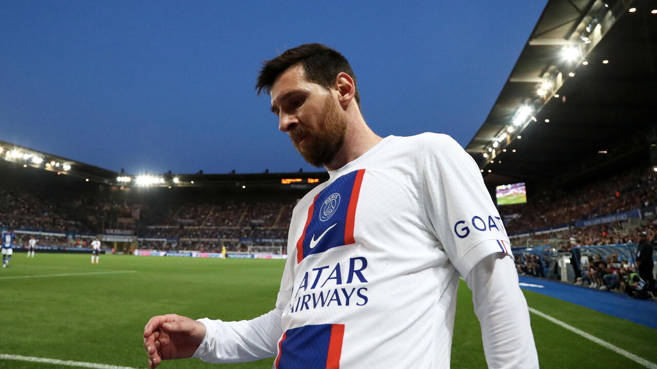 STRASBOURG, FRANCE - MAY 27: Lionel Messi #30 of Paris Saint-Germain reacts during the Ligue 1 match against RC Strasbourg at Stade de la Meinau on May 27, 2023 in Strasbourg, France.